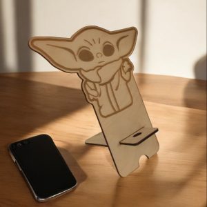 Baby Yoda Figürlü Masaüstü Telefon Standı