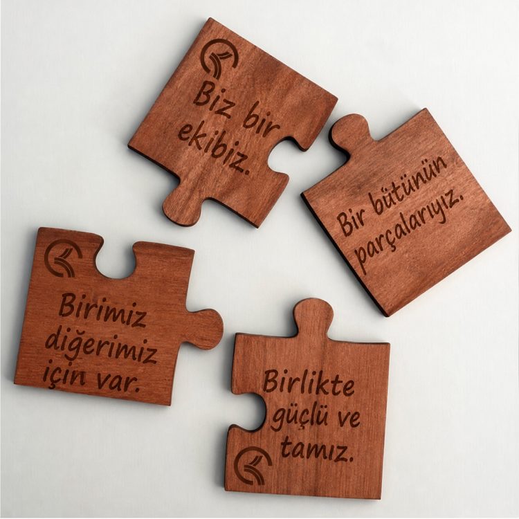 Özel Tasarım Ahşap  Puzzle Bardak Altlığı